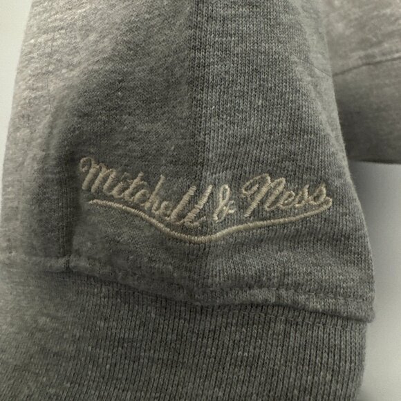 NWT Mitchell & Ness Edmonton Oilers NHL Hockey Crewneck Hoodie 75 Champs M NEW - Picture 6 of 7